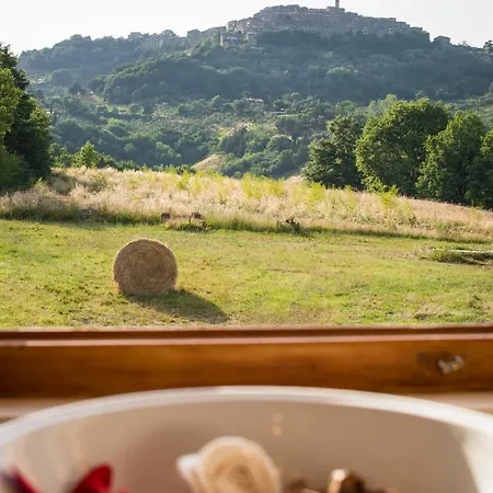 Il Sasso Di San Galgano Κατάλυμα σε φάρμα