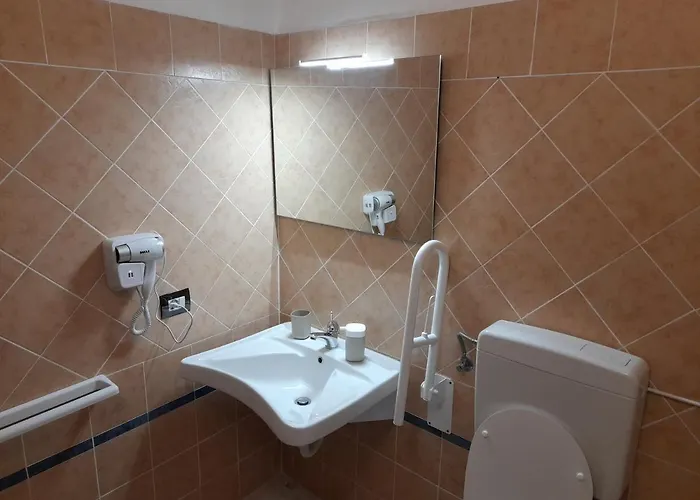 Il Sasso Di San Galgano